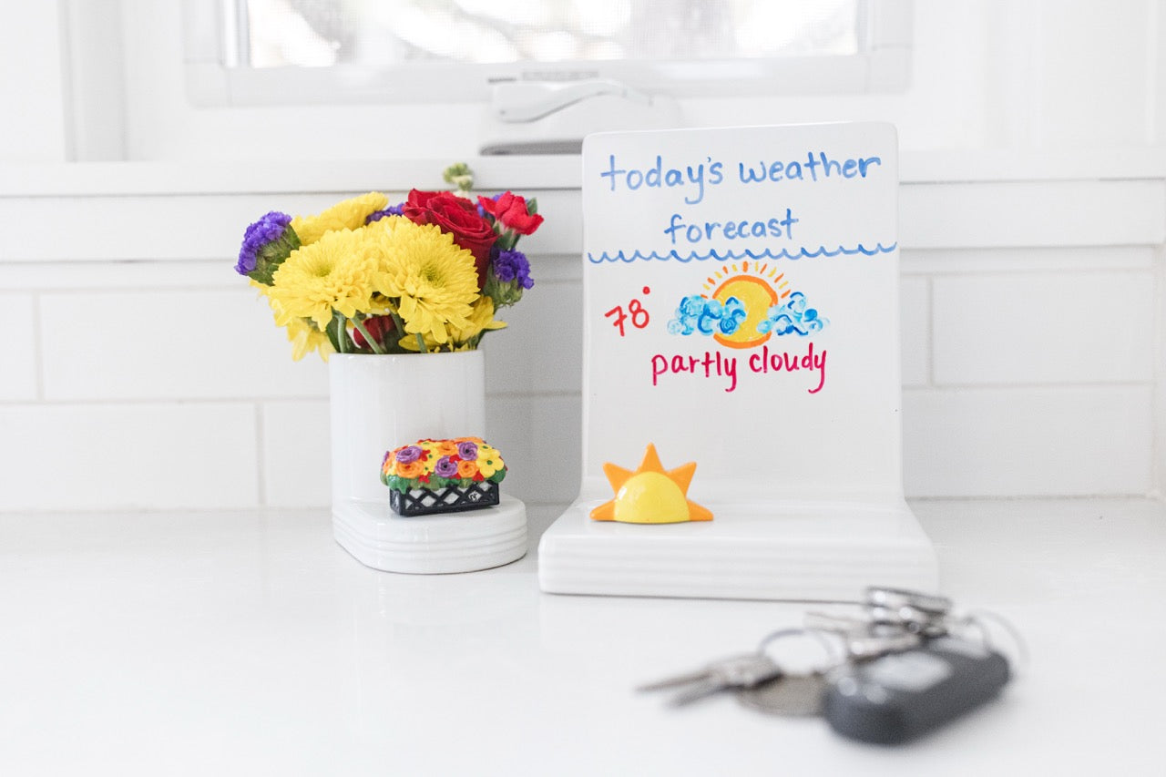 Love Blooms Here (Flower Box) Mini