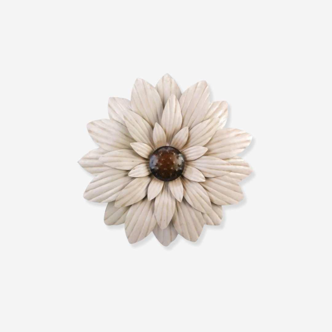 Wall & Hanging Decor