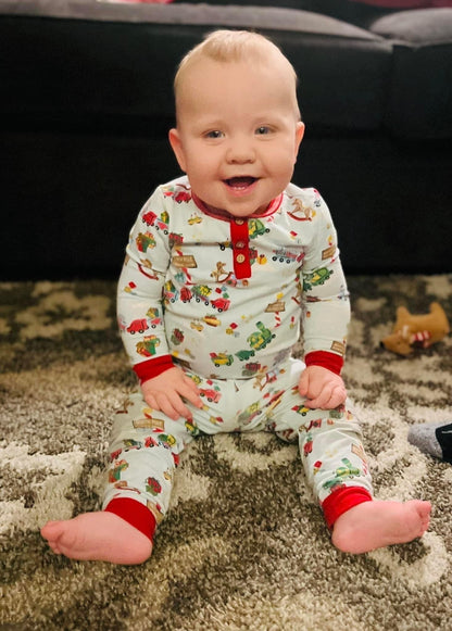 Christmas Pajama Set - Toyland