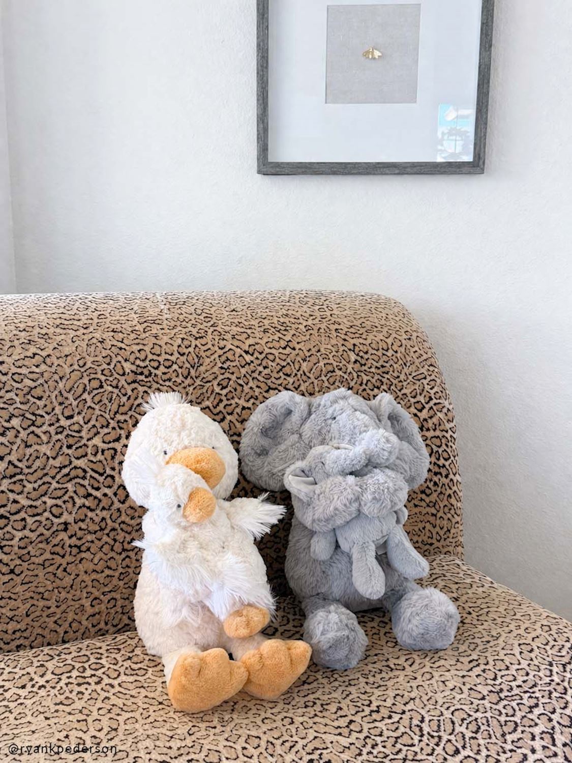Mama & Baby Elephant Plush Set