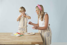 Load image into Gallery viewer, Mama Chef -  Cotton Apron