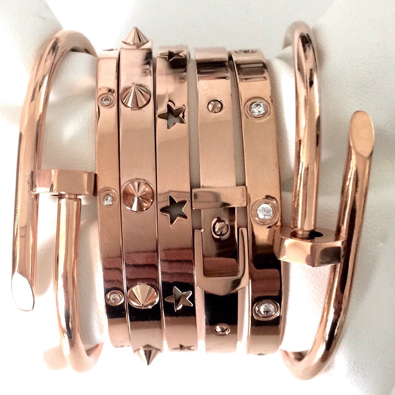 Belt Bangle Rose Gold