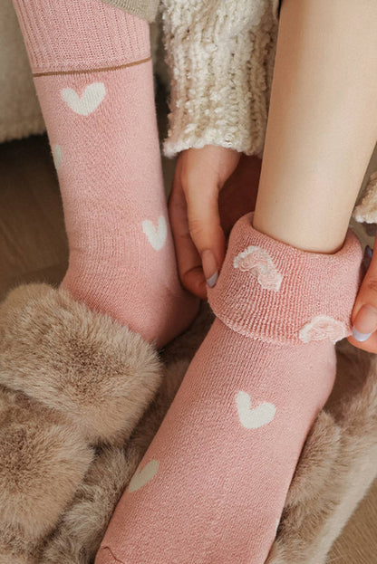 Contrast Heart Crew Socks with Ribbed Cuffs