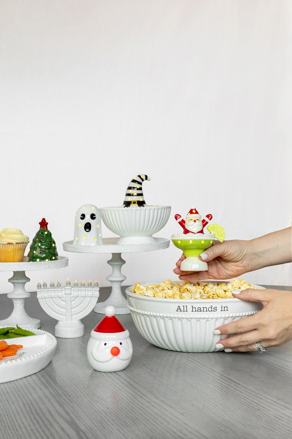 Light-Up Dish Sitter - Ghost