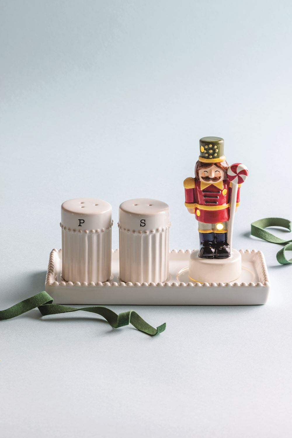 Light-Up Dish Sitter - Nutcracker