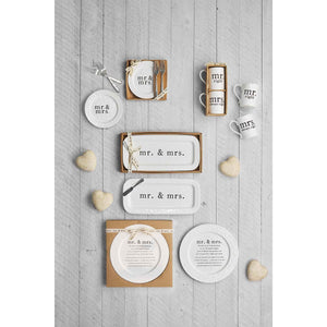 Mr. & Mrs. Hostess Set