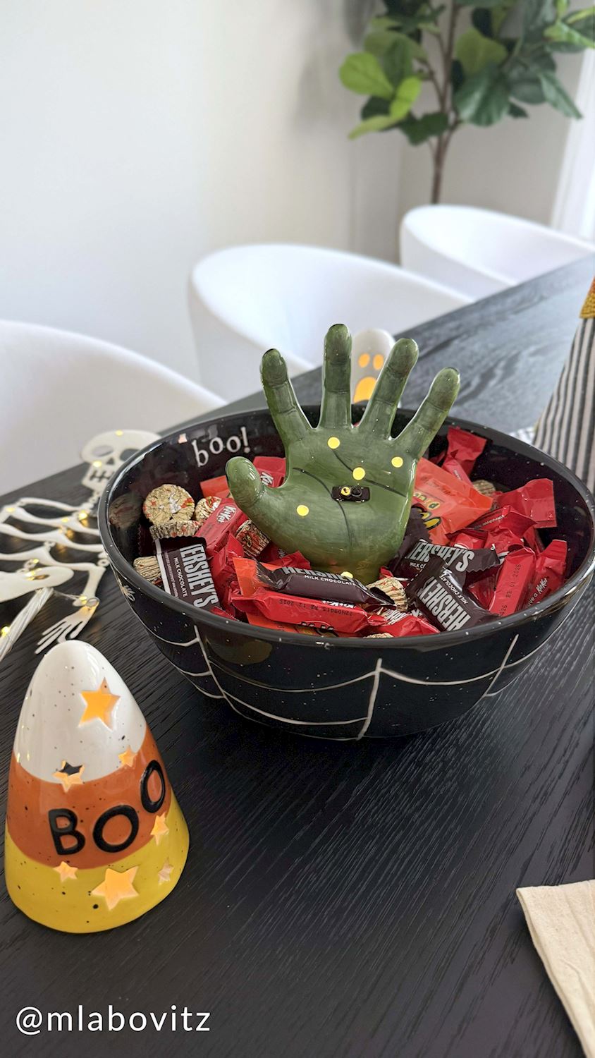 Light-Up Spooky Hand Treat Bowl