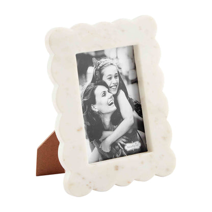 Scalloped Marble Picture Frame - Small