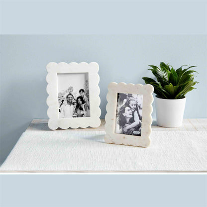 Scalloped Marble Picture Frame - Small