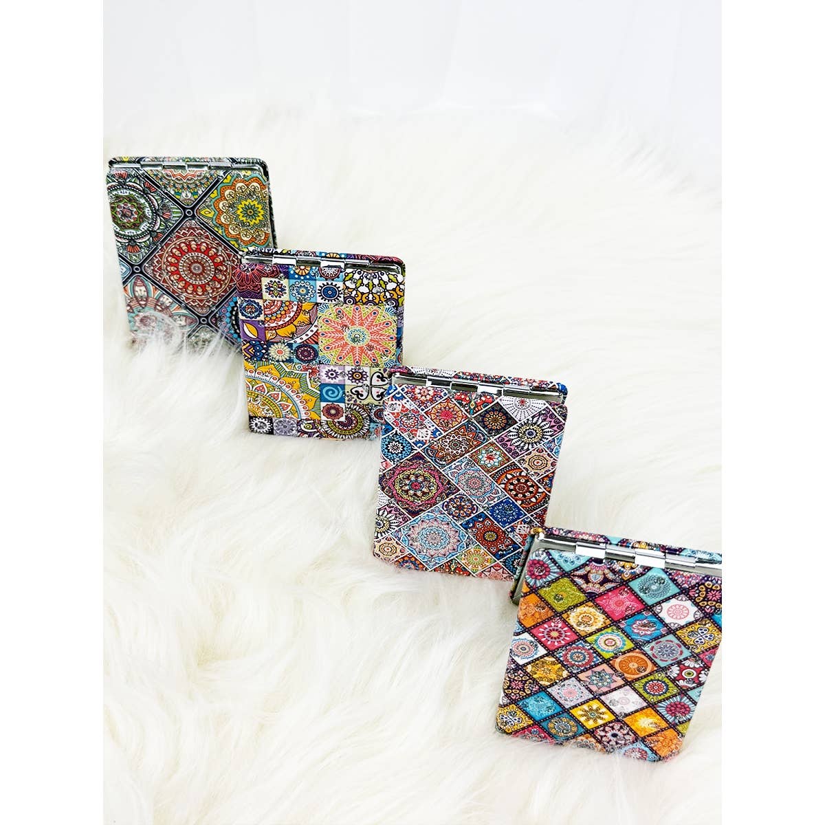 Patterned Double-Sided Cosmetic Mirror