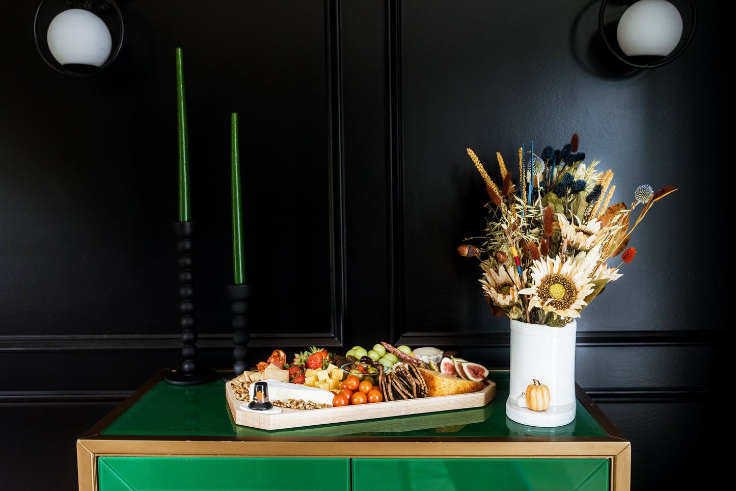 We Gather Together (Pilgrim Hat)