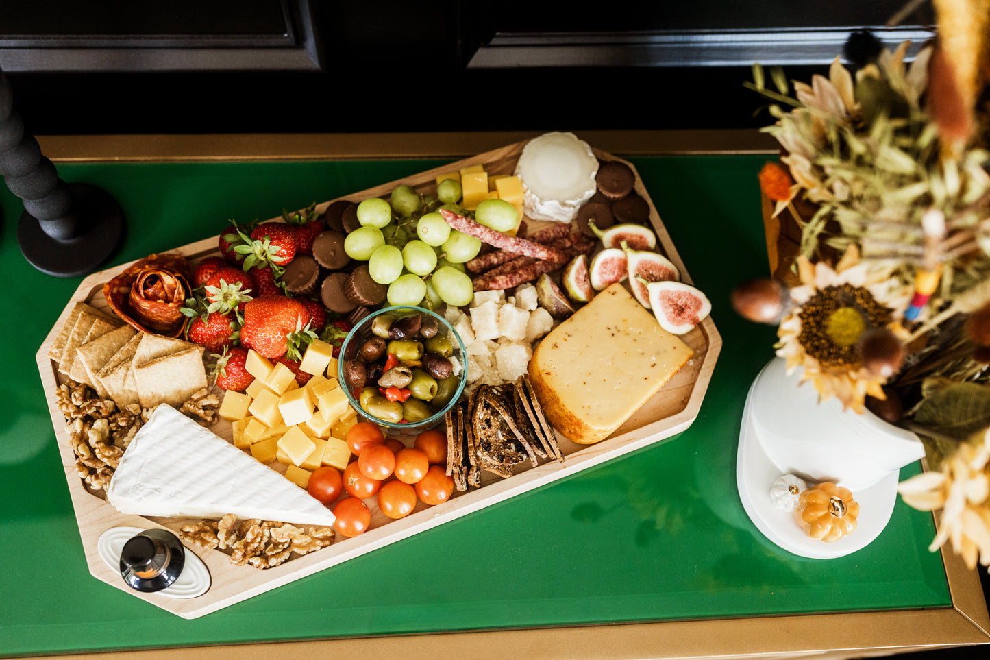 We Gather Together (Pilgrim Hat)