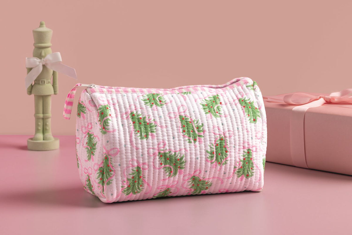 Bow Christmas Tree Quilted Case