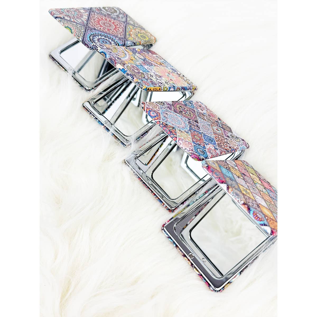 Patterned Double-Sided Cosmetic Mirror