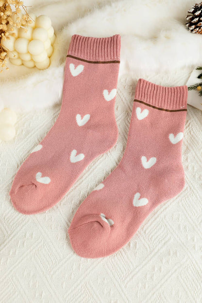 Contrast Heart Crew Socks with Ribbed Cuffs