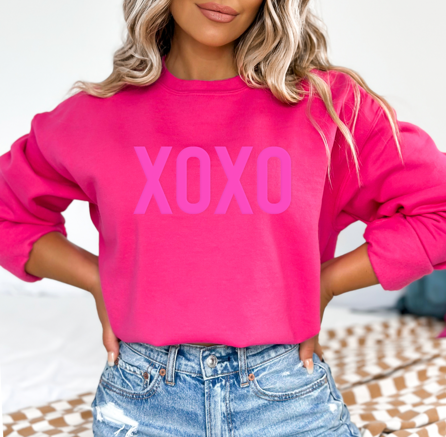XOXO Monochromatic Crewneck Sweatshirt