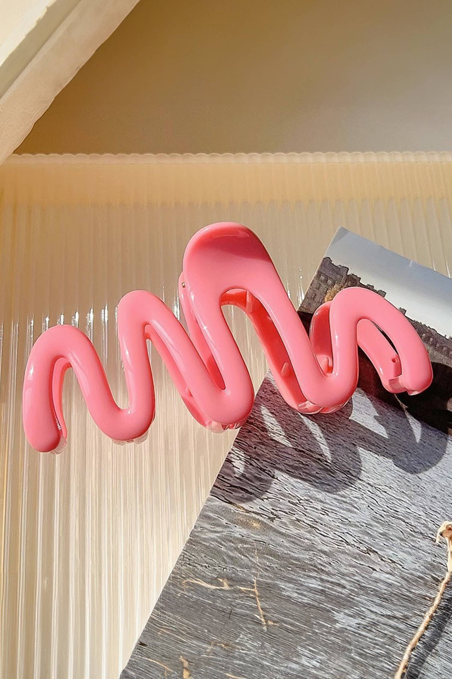 Chunky Waves Acrylic Hair Claw Clip