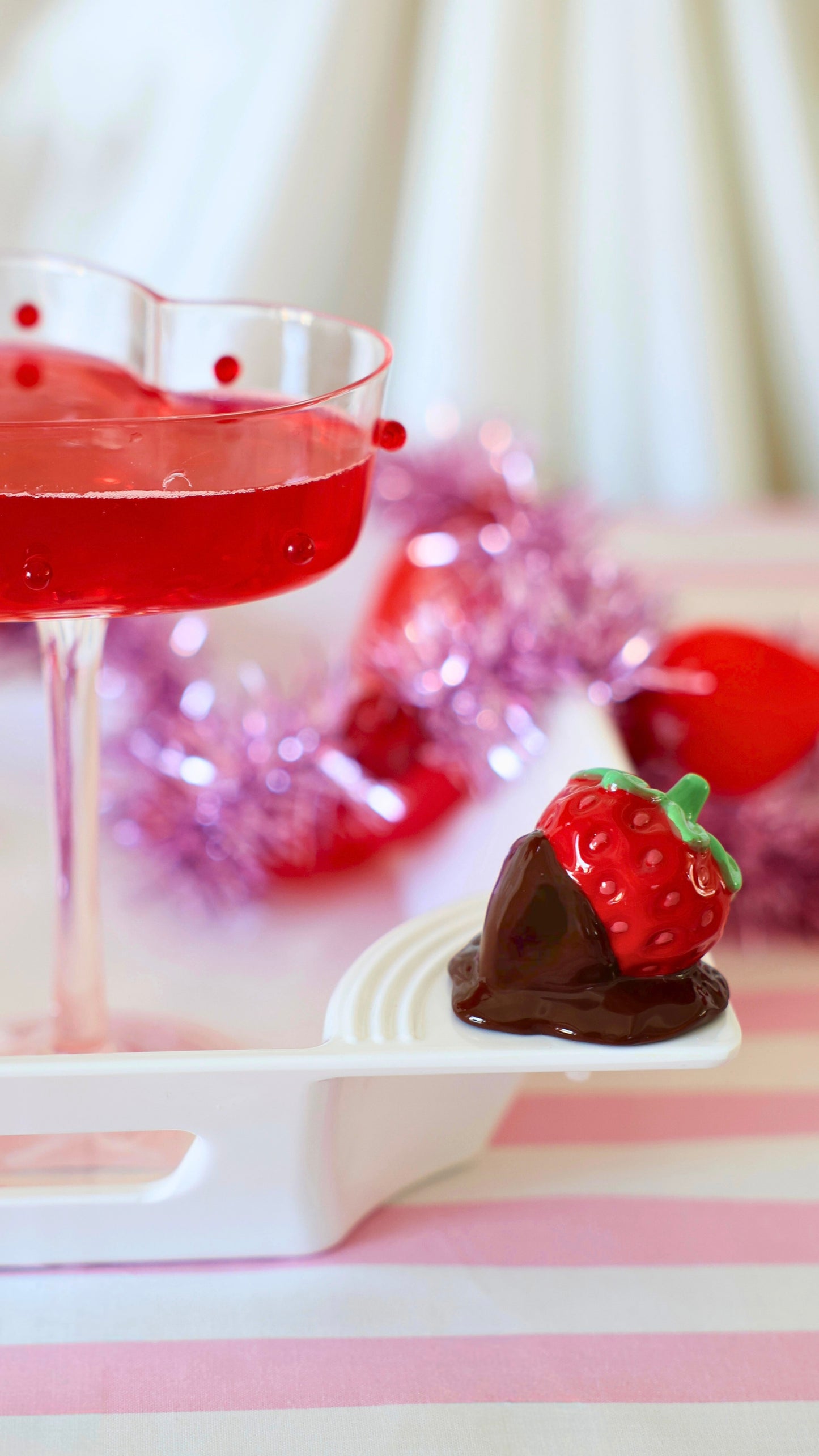 Sweet On You (Chocolate Strawberry) Mini