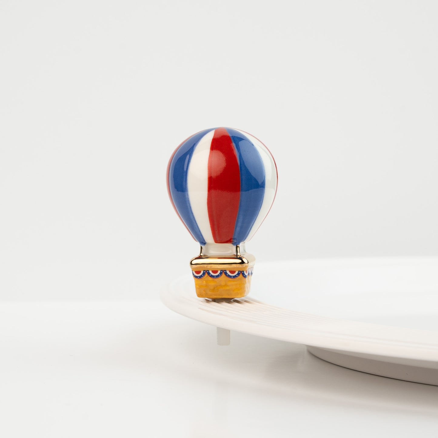 Red, White, and Balloon Mini