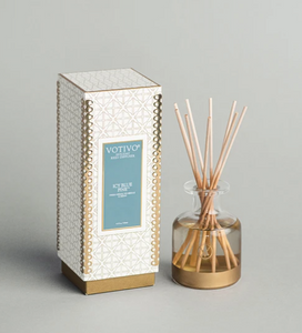 Holiday Reed Diffuser Icy Blue Pine